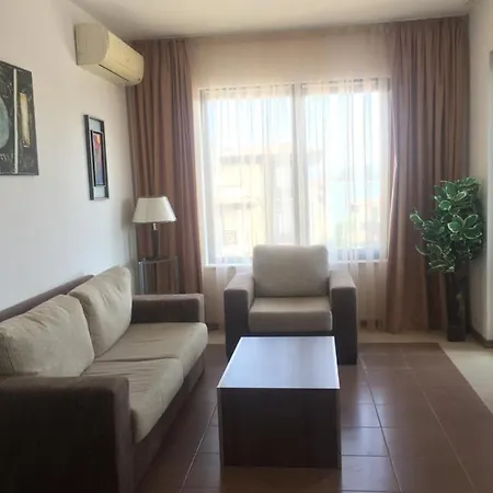 On The Sea At St Nikolas Complex-elena Lägenhet Tjernomorets